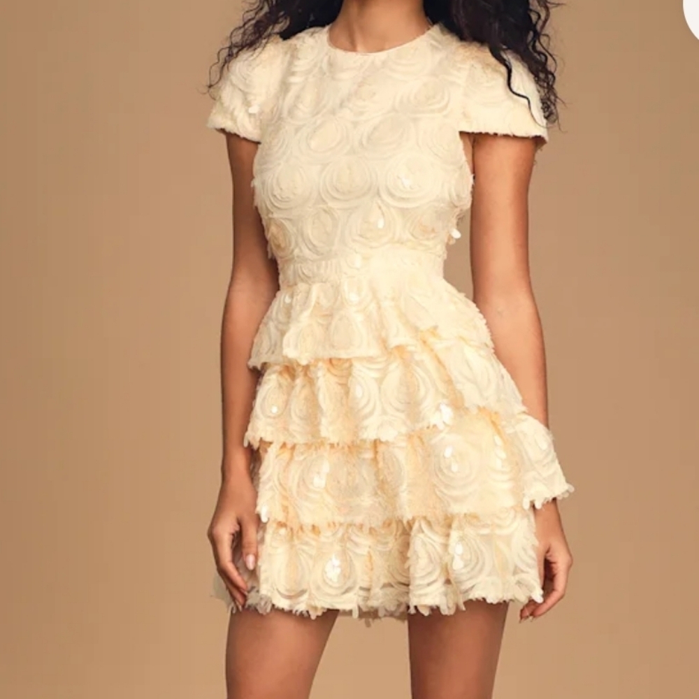 Lulus Cream Sequin Ruffled Mini Dress, Size M, NWT